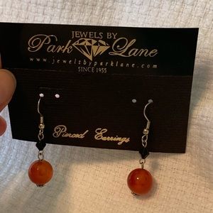 Cinnamon earrings Park Lane